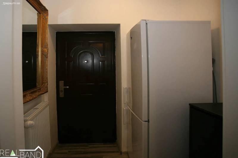 779a.png.webp