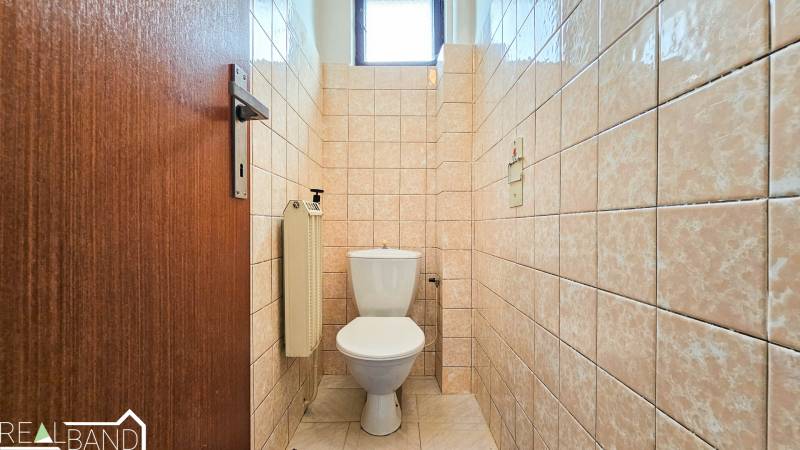 WC horné.jpg