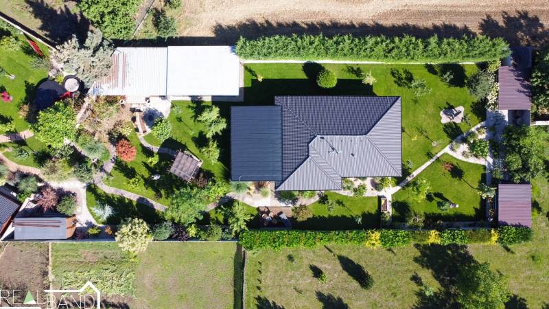 Pohľad z dronu.jpg