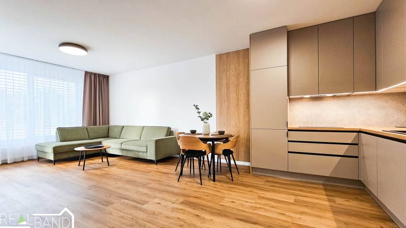 Obývacia miestnosť 2.jpg